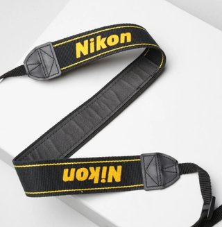 Nikon Coolpix P950 + Accesorios Todo Impecable