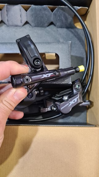 Frenos Shimano XT 4 pistones Del/Tras