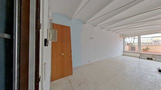 Piso en venta en El Raval en Barcelona