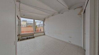 Piso en venta en El Raval en Barcelona