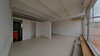 Piso en venta en El Raval en Barcelona