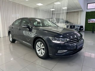 VOLKSWAGEN Passat Business 2.0 TDI 110kW 150CV