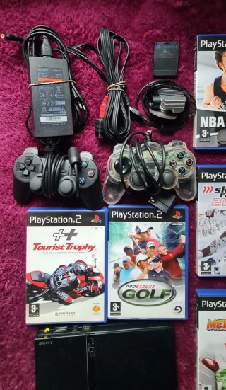 PlayStation 2 Slim Nera