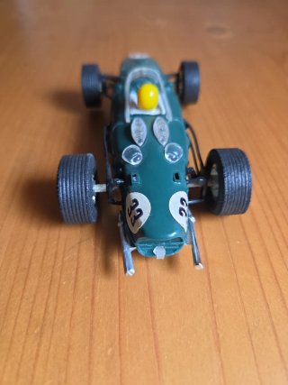 Coche Scalextric Triang verde oscuro