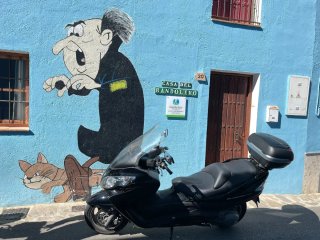 Suzuki Burgman 400 Negra