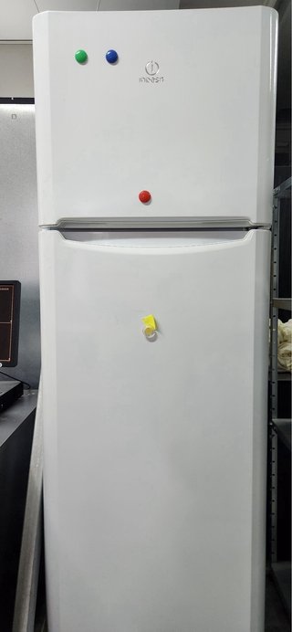 Traspaso vending en Benimaclet con trastero grande