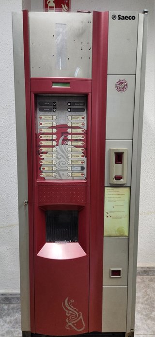 Traspaso vending en Benimaclet con trastero grande