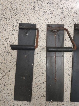 Ganchos para colgar bicicletas  4 unidades nuevas.