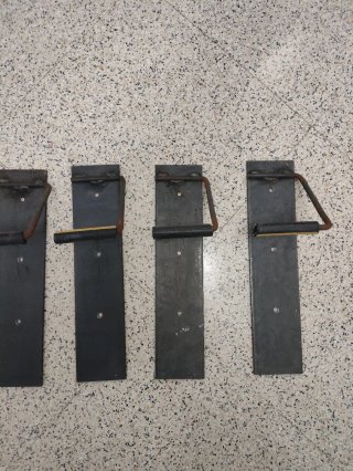 Ganchos para colgar bicicletas  4 unidades nuevas.