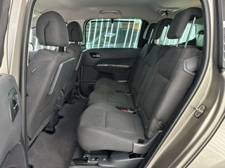 PEUGEOT 5008 Style 1.6 BlueHDi 88KW 120CV