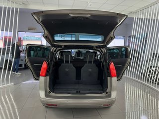 PEUGEOT 5008 Style 1.6 BlueHDi 88KW 120CV