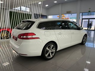 PEUGEOT 308 SW Allure BlueHDI 130 SS