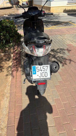 Piaggio Beverly 125cc Scooter 2015