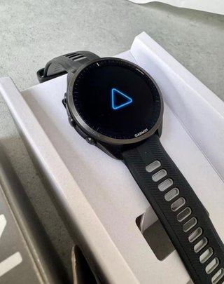 Garmin Forerunner 965 AMOLED