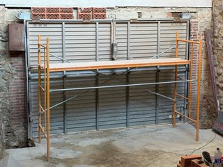 Puerta de garaje 350x230 con motor