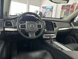VOLVO XC90 2.0 D4 Momentum Auto