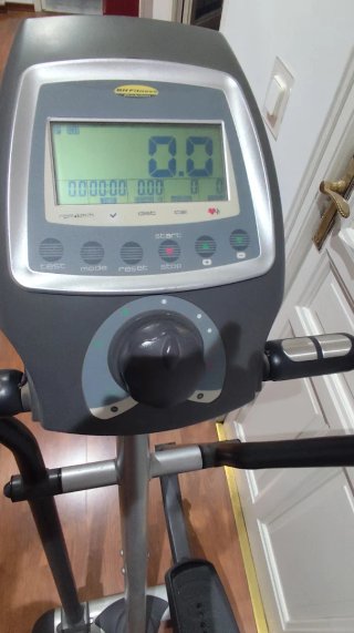 Bicicleta elíptica BH Fitness ProAction