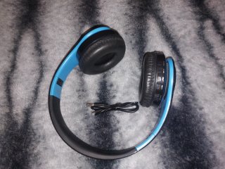 Auriculares Bluetooth Negros y Azules