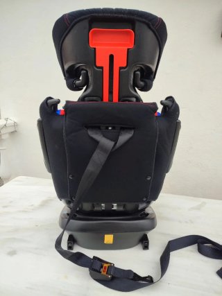 Silla de coche negra