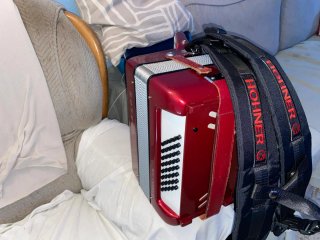 Acordeón Hohner Student IV M 40 Bajos