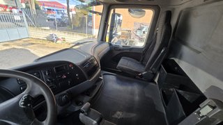 CAM11 Camión porta contenedores Mercedes 2536L