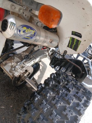 Escape Suzuki LTZ 400 Cañero brothers ilimitado