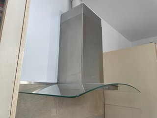 Campana extractora de cocina moderna