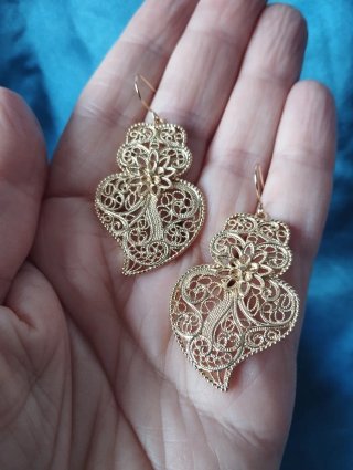 Pendientes Corazón de Viana dorados.