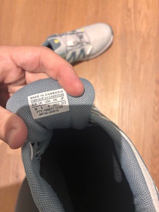 Deportivas Salomon Gris y Amarillo