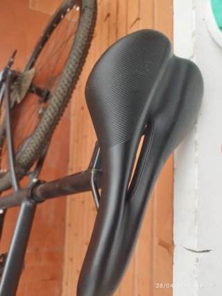 Bicicleta Gravel Triban RC 500 Negra