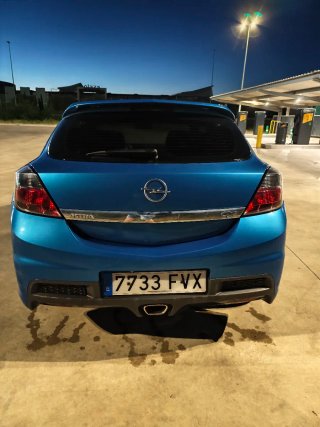 Opel Astra Gtc 1.6 gasolina OPC