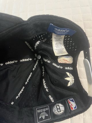 Gorra Brooklin Adidas
