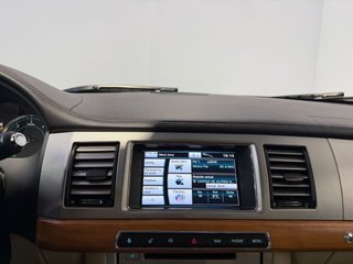 JAGUAR XF 2.2 Diesel Premium Luxury