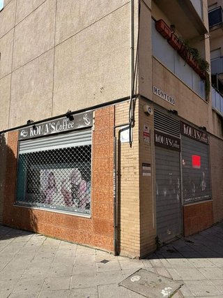 Local comercial en alquiler en Palmete en Sevilla