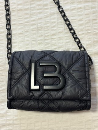 Bolso Bimba y Lola negro acolchado
