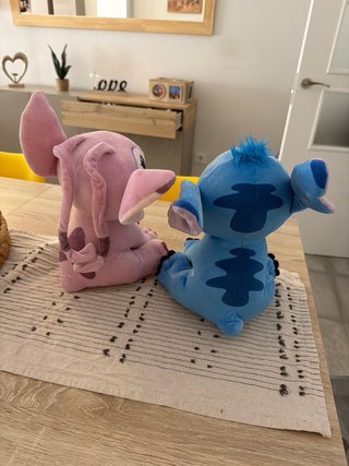 Peluche Stitch y Ángela Disney