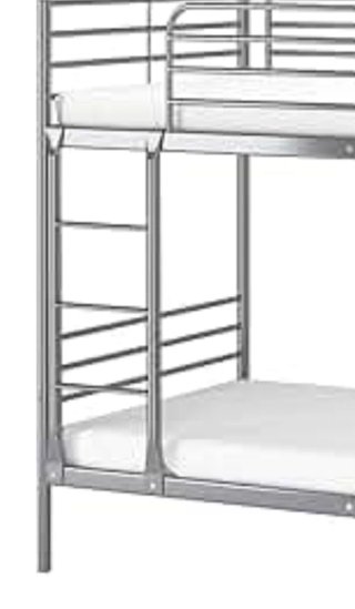 Escalera metálica para litera