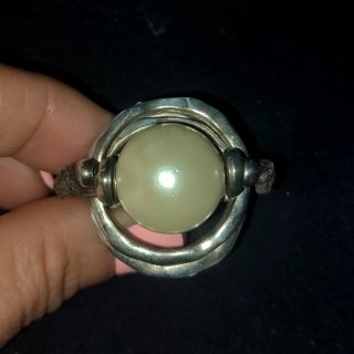 Anillo UNOde50 Perla y Cuero Bañado en Plata