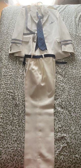 Traje niño comunión blanco y negro de 10 a 12 años