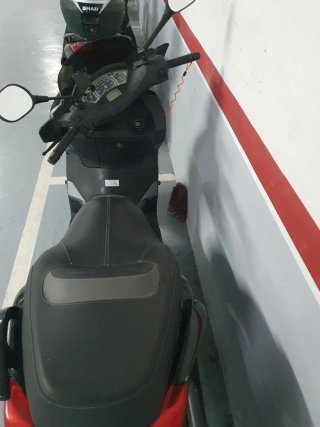 Yamaha Xmax 125i Negra