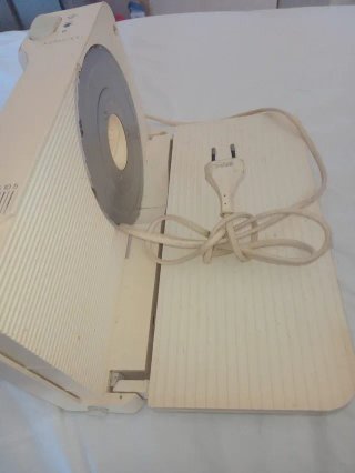 Cortadora de fiambre Kenwood