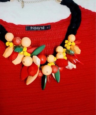 Conjunto rojo Friday’s talla M (38)
