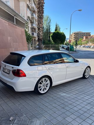 BMW 320d touring automatico
