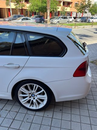 BMW 320d touring automatico
