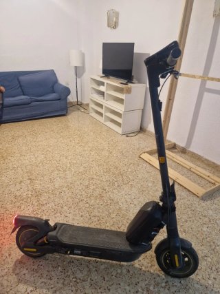 Patinete eléctrico Ninebot G2 Max