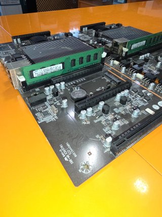 2 Placas BTC79X5 v1 Minera, Intel Celeron 2GB ddr3
