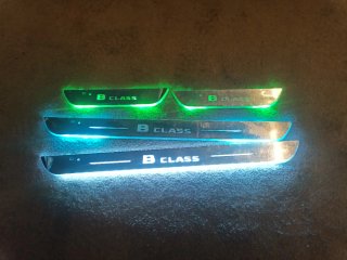 Listones umbral Mercedes Clase B LED