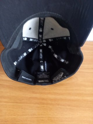 Gorra Vans Off The Wall Negra