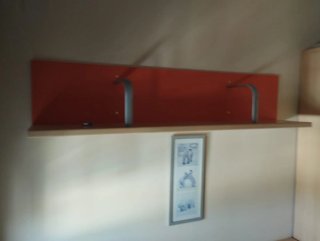 Mueble escritorio juvenil con balda naranja