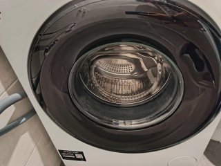 Lavadora Haier Blanca y Negra